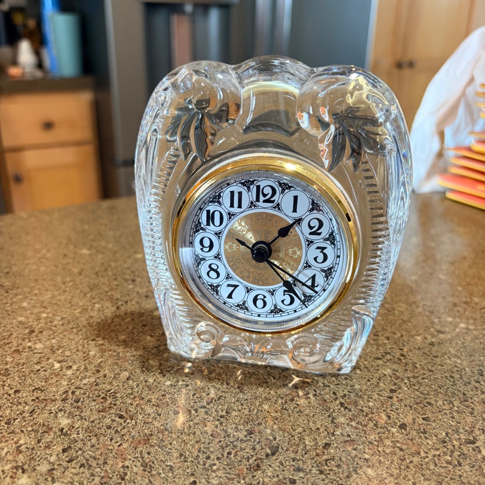 Vintage Palm Tree Crystal Desk Clock Gold Filigree Face Quartz Analog 5in